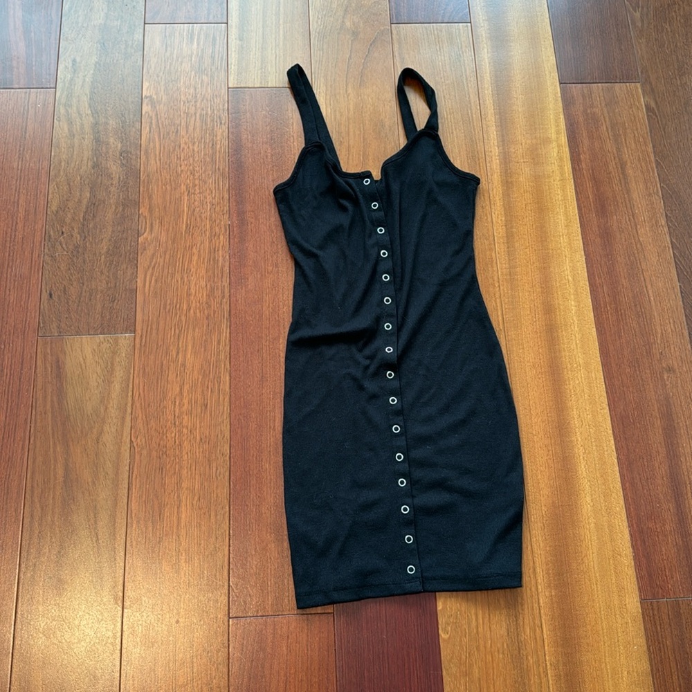 NEVER WORN body con black kendall & kylie dress